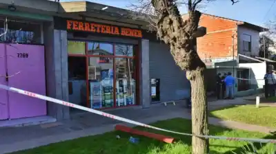 El ferretero que persiguió a sus asaltantes y terminó con un balazo en el pecho