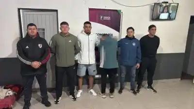 Lo atraparon con un cuchillo casero en su poder: la víctima espera por una delicada cirugía
