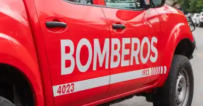 Explotó un artefacto en su casa y las llamas devoraron todo en segundos