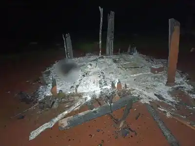 Tragedia en Puerto Leoni: una mujer murió en el incendio de su vivienda