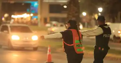 Un joven de 19 años chocó contra un poste en Luján de Cuyo y el alcoholímetro marcó un número que sorprendió a todos