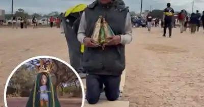 El promesante que llegó de rodillas: la fe de un salteño que paralizó a miles en Huachana