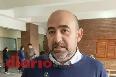 El candidato bandeño que promete una fiesta democrática y un destino propio