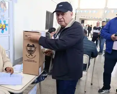 El intendente de Añatuya emitió su voto y lanzó un mensaje que todos esperaban