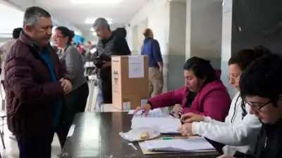 ¿Qué dijo Montenegro al votar? El candidato que promete una ciudad próspera y moderna