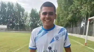 Dolor en San Rafael: el futbolista de 18 años que chocó en moto no pudo superar las graves heridas