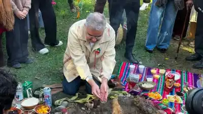 Jalil celebra la Pachamama con obras prometidas, pero los números de Catamarca esconden una realidad que nadie quiere ver