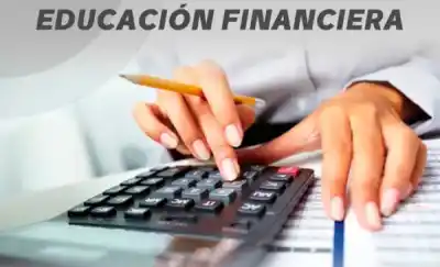 Jóvenes de Rawson: la oportunidad gratuita para aprender a manejar su plata
