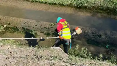 Un canal clave de Salta se somete a una limpieza total: ¿qué encontraron en su interior?