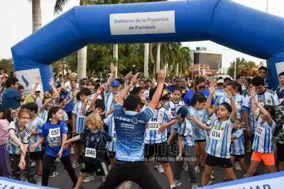 Festejos por los 50 años del Hospital de la Madre y el Niño: una multitud corrió en la Costanera