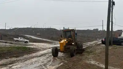 Lluvias en Caleta Olivia: el operativo municipal que busca evitar anegamientos