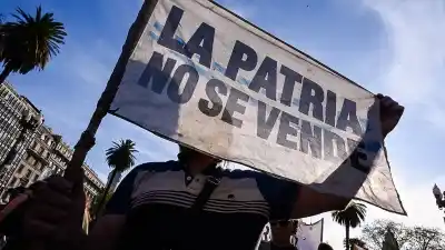 Docentes, jubilados y Ley de Tierras: la semana que se le viene a Milei tras el receso