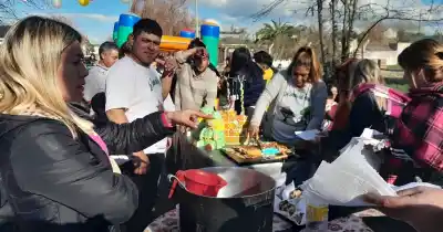 Festejo solidario: la colecta que busca endulzar el Día de la Niñez en el Gran La Plata