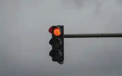 Nuevo esquema en un semáforo clave de Comodoro: qué cambió y cómo afecta a los conductores