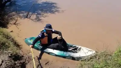 Misterio en el Río Salí: tras 17 kilómetros de búsqueda, aún no hay rastro del pescador desaparecido