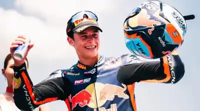 De la 14ª posición al podio: la hazaña del argentino que sorprendió en el Mundial de Moto3