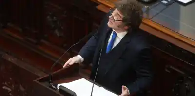 Agenda de alto voltaje: Milei aterriza en Tucumán con un plan que promete sacudir el norte