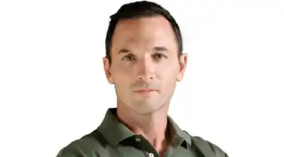 El especialista que asegura que el insomnio se cura mejorando el hígado: “Tenemos más problemas imaginarios que reales”