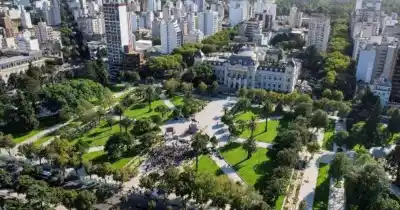 La Ciudad no para: ya son 17 las plazas renovadas y se vienen cuatro proyectos clave