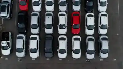 Se acabó el impuesto al lujo a los autos: la historia oculta del tributo que distorsionó los precios durante 14 años