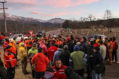 El fuego no da tregua en Guanchín: sexta jornada de combate con el zonda como aliado inesperado