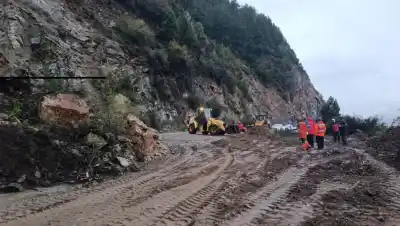 Alerta en Siete Lagos: corte total en la Ruta 40 y un paso a Chile que sigue cerrado