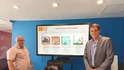 Un docente de la UNCA viajó a Colombia y selló acuerdos que cambiarán la carrera de Agrimensura