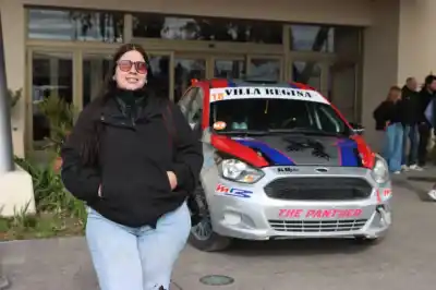 La solidaridad del rally se vuelca en una colecta para que 500 chicos de Alta Barda tengan su regalo