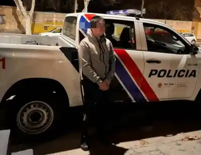 Robo en un salón de eventos: el aviso de un vecino que terminó con dos detenidos