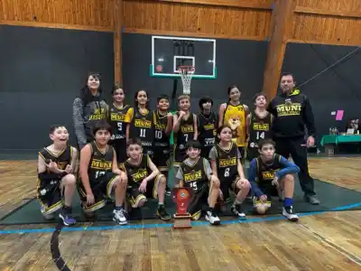 El podio que nadie esperaba: la U11 del Gimnasio Nº3 que hizo historia en el Pre-Federal Andino
