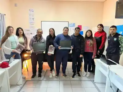 El método que usan más de 2.000 adultos en San Luis para terminar el secundario