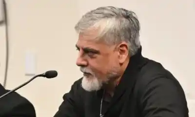 El giro inesperado que acerca a Guillermo Quiroga al banquillo