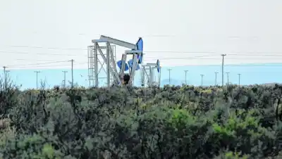 El Gobierno de Río Negro aprobó una millonaria operación petrolera: ¿quién se queda con el control?