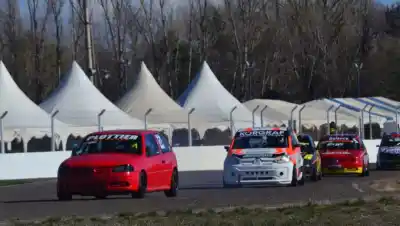 El domingo de furia en General Roca: tres pilotos que se robaron el show