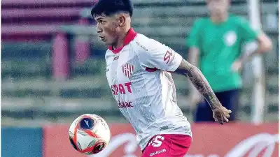 El futuro de Lautaro Vargas: Unión espera una nueva oferta y define su salida