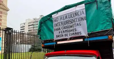 El drama de los fleteros: la licencia que pasó de $40.000 a $300.000 y los obliga a recorrer cientos de kilómetros