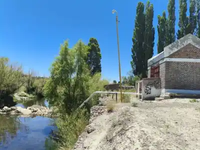 La Provincia tomó cartas en el asunto: eliminó bocatomas ilegales y duplicó el caudal del arroyo Covunco