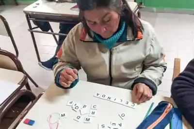 Terminar la primaria sin salir de El Boleadero: el convenio que acerca la escuela a la comunidad