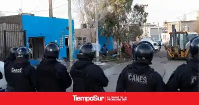 Demolición en Ceferino: la casa usurpada que se convirtió en un dolor de cabeza para los vecinos
