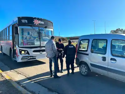 Colectivo de SolBus protagonizó un fuerte choque en Comodoro Rivadavia: qué se sabe hasta ahora
