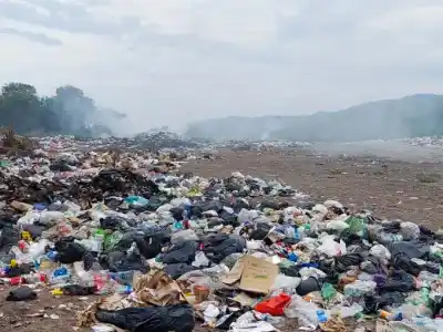 Alarma en San Pedro de Colalao: un monstruo de basura amenaza la salud y el turismo