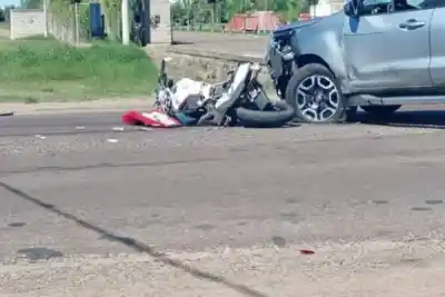 El caos de las motos en Bella Vista: un servicio de emergencia al límite