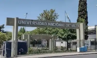 El plan de LLA para cobrarles a los extranjeros en las universidades de Salta