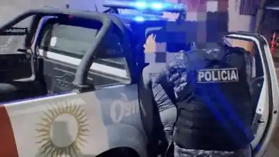 Allanaron un geriátrico en Ballesteros y detuvieron a la encargada: qué encontraron adentro