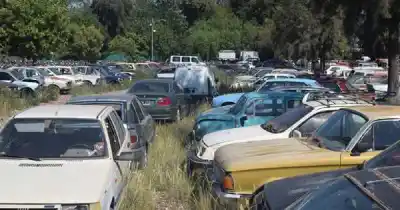 El papel que nadie esperaba: el Colegio Notarial encontró indicios de falsificación en el retiro de un auto secuestrado