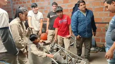 El plan de los estudiantes del Ramal que podría poner a Libertador en el mapa de los autos ecológicos