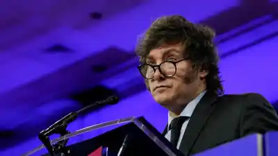 La confianza en Milei se derrumbó: el dato que enciende alarmas en el Gobierno