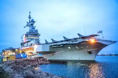Europa se arma hasta los dientes: Macron anuncia escudo nuclear y portaaviones tras el ataque a Irán