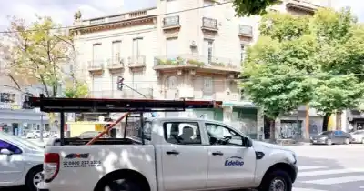 Sin luz desde el viernes: la desesperación de un barrio platense y la respuesta que los dejó helados
