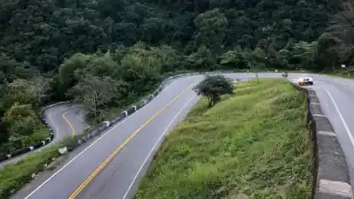 Ruta 307: Tras el desastre natural, la calzada fue liberada pero la advertencia sigue vigente